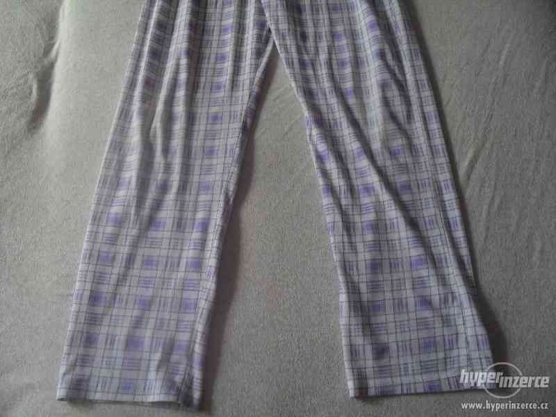 Pyžamové kalhoty vel.146 - foto 3