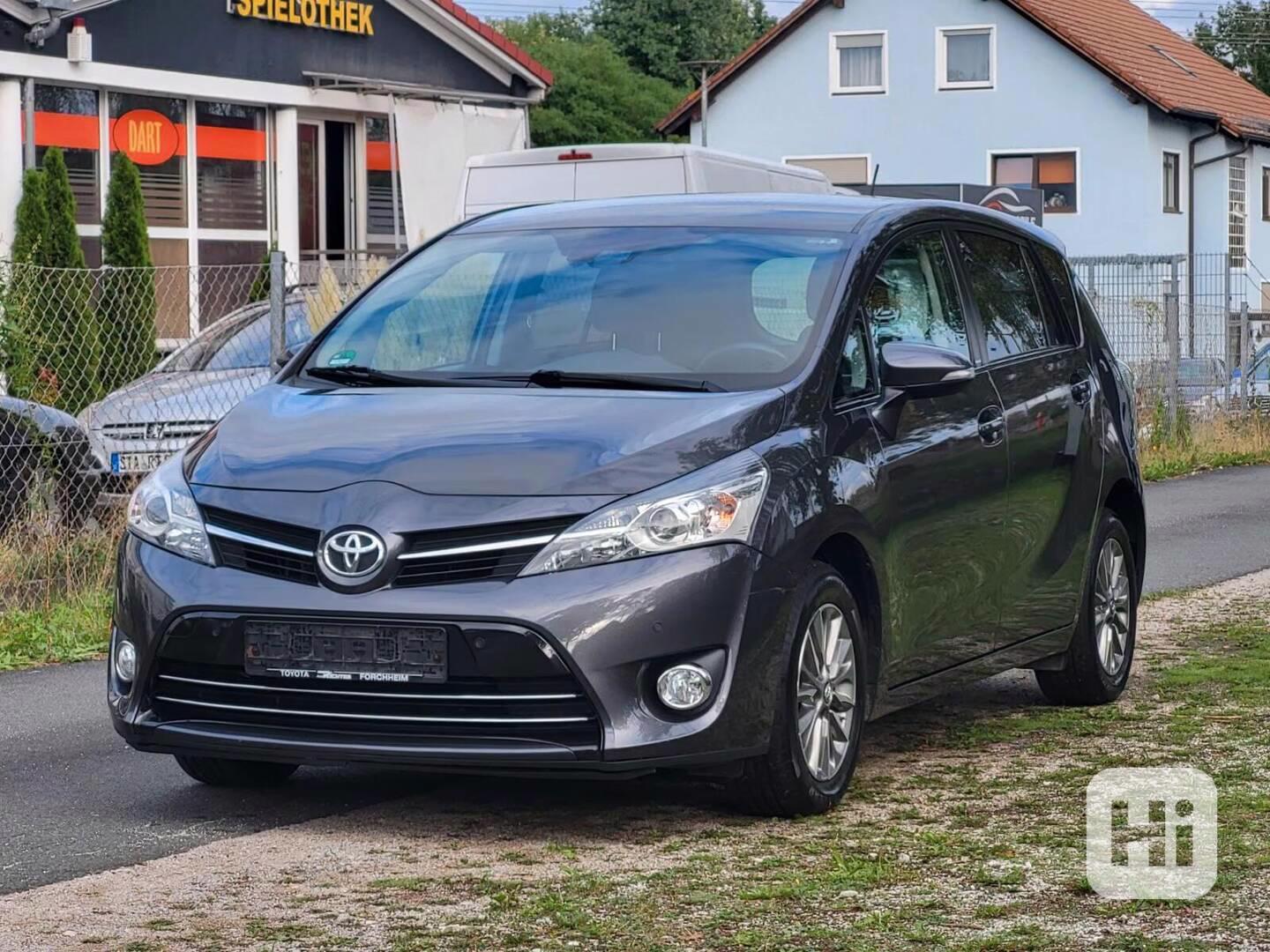 Toyota Verso 1,8i Edition-S benzín 108kw - foto 1