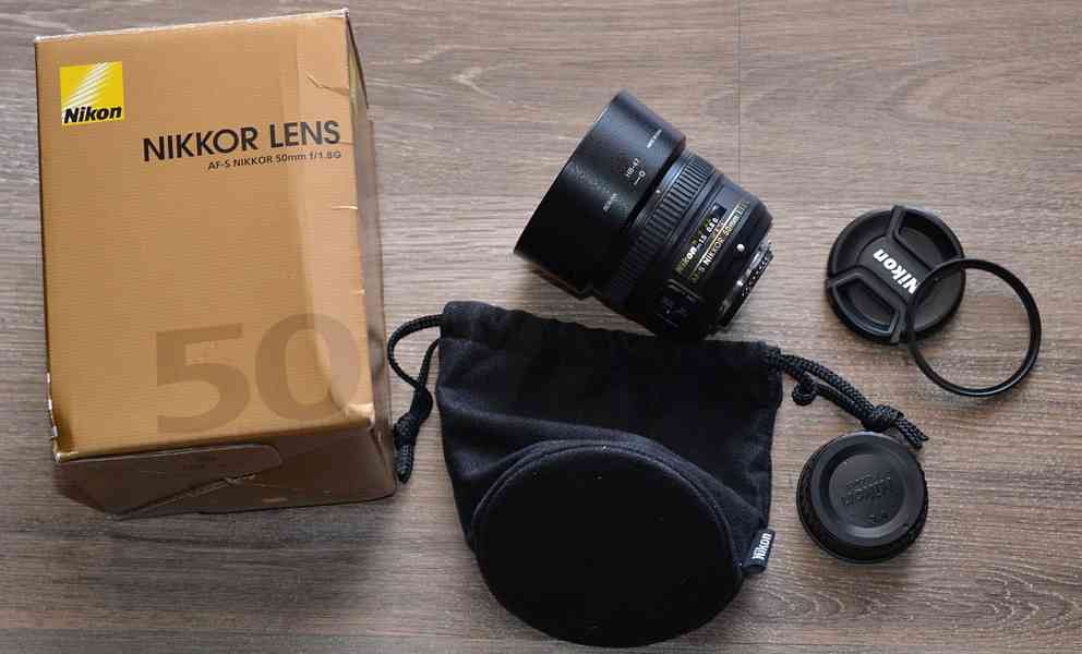 Nikon AF-S 50mm f/1.8 G **1:1.8 FX Pevný lens*UV