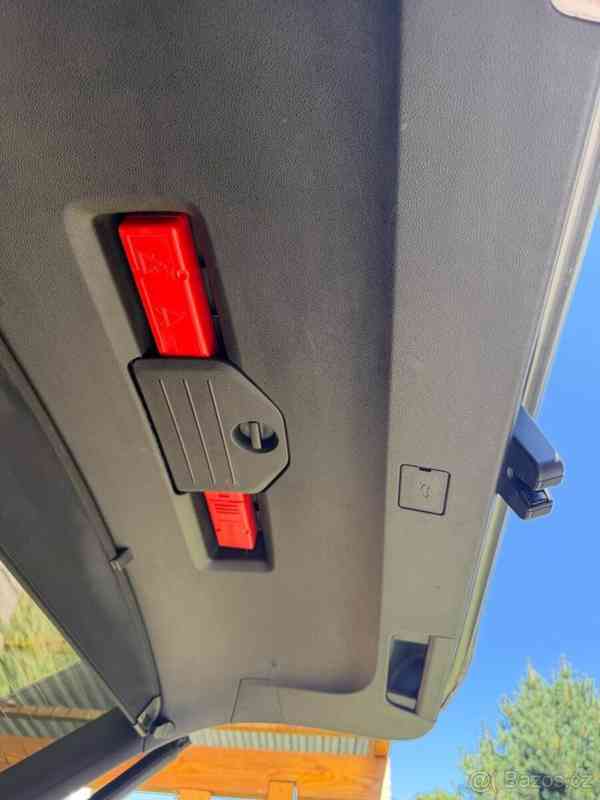 Volkswagen Touareg 3,0   TDI, 210 kW nafta, automat - foto 10