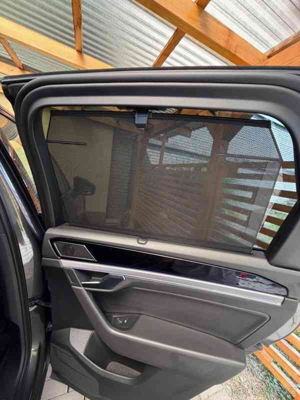 Volkswagen Touareg 3,0   TDI, 210 kW nafta, automat - foto 3