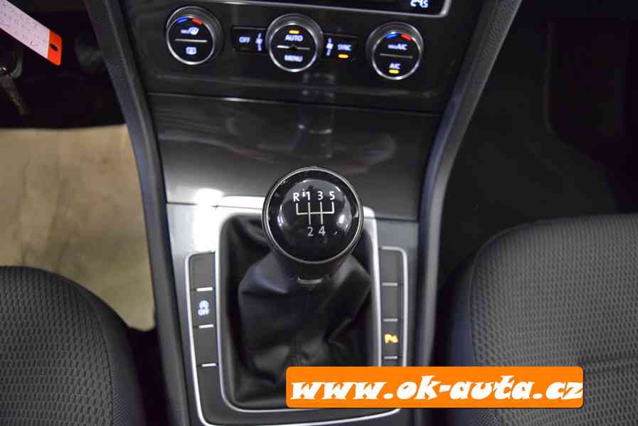 Volkswagen Golf 1.6 TDI COMFORTLINE 99 000 KM 2019-DPH  - foto 19