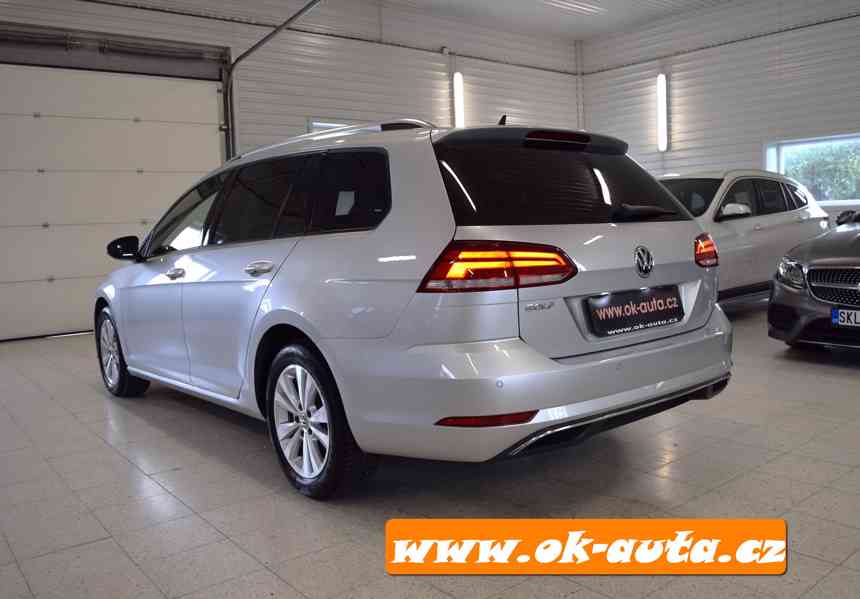 Volkswagen Golf 1.6 TDI COMFORTLINE 99 000 KM 2019-DPH  - foto 3