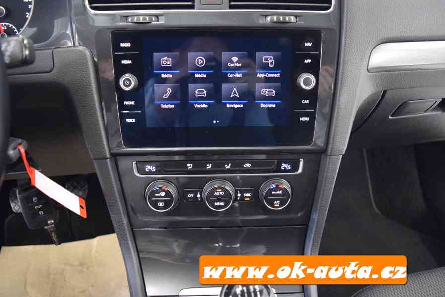 Volkswagen Golf 1.6 TDI COMFORTLINE 99 000 KM 2019-DPH  - foto 21