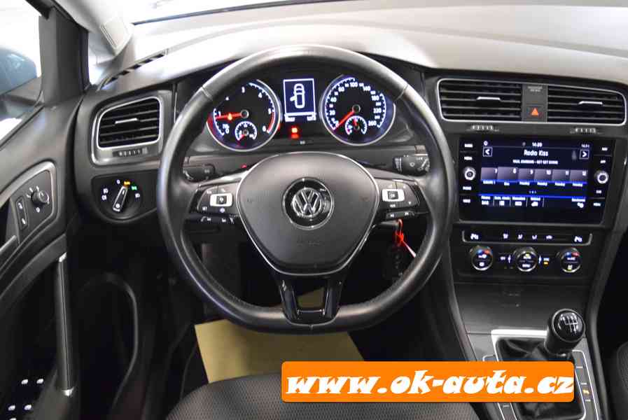 Volkswagen Golf 1.6 TDI COMFORTLINE 99 000 KM 2019-DPH  - foto 12