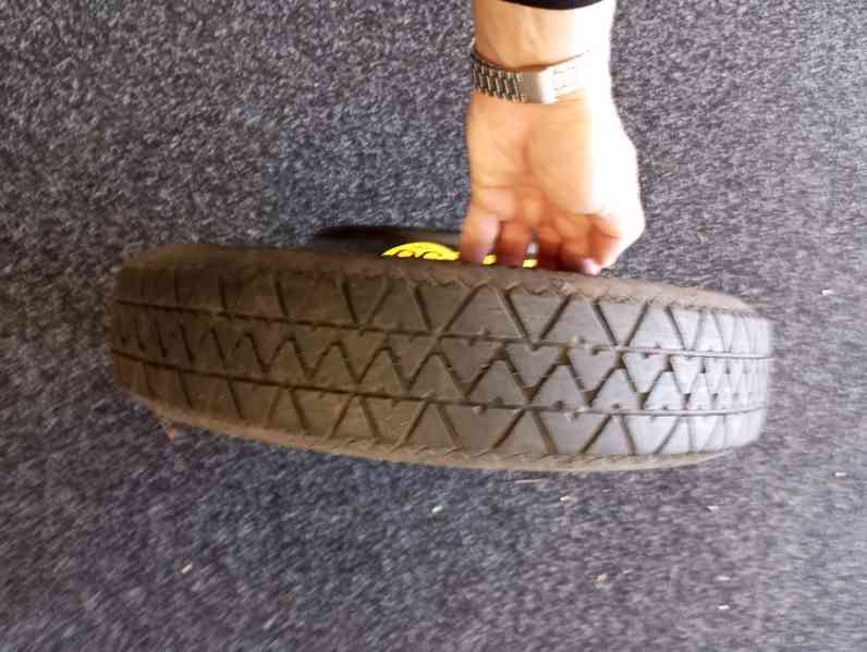 Prodám dojezdové pneu T 105/70 R14 - foto 5