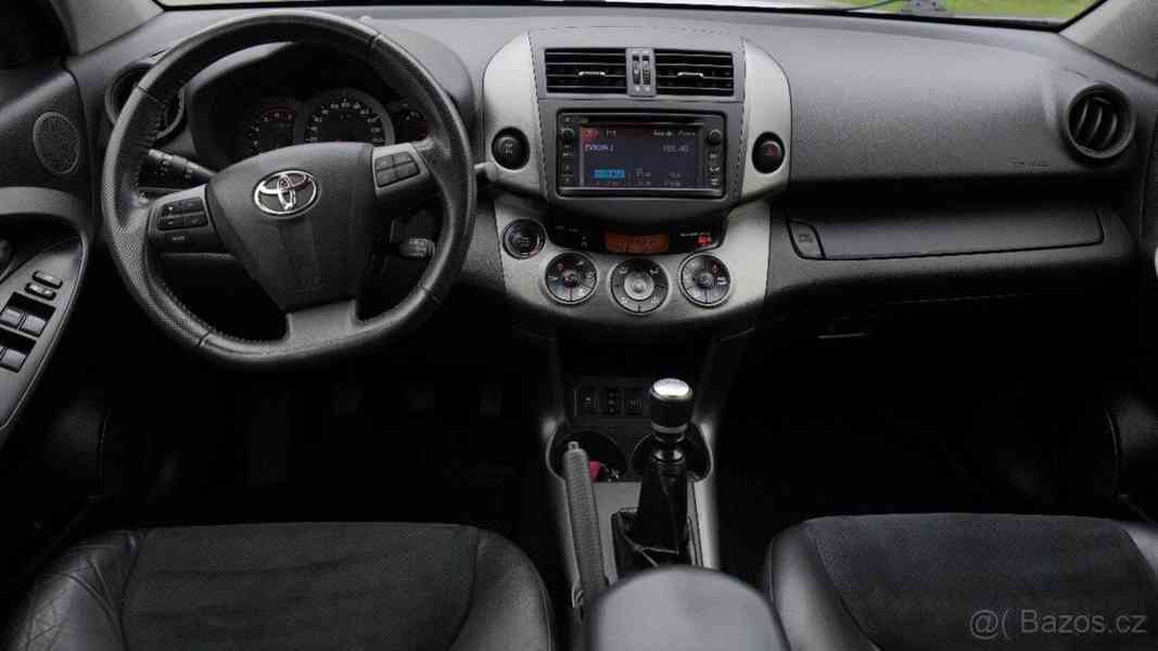 Toyota RAV4 2,2   RAV4 4x4 2.2 tažné - foto 5