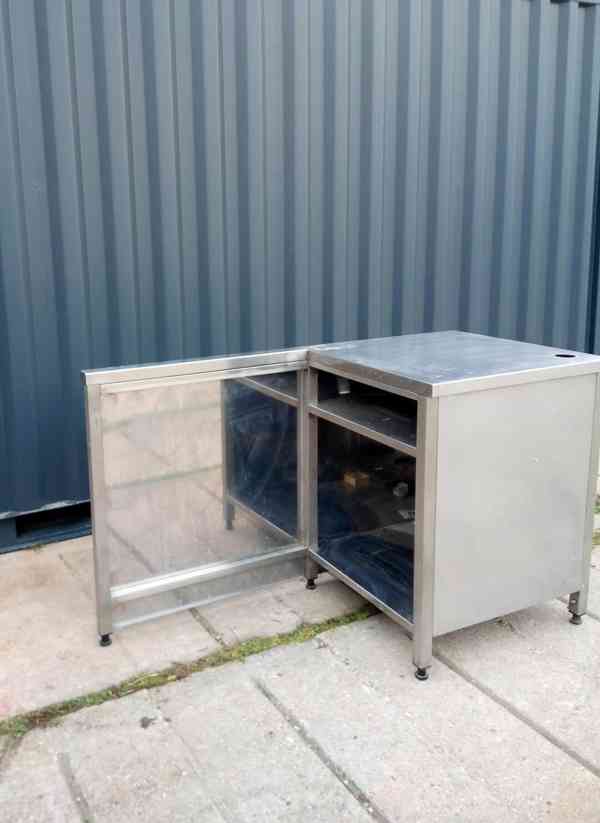 Nerezové stoly - foto 7