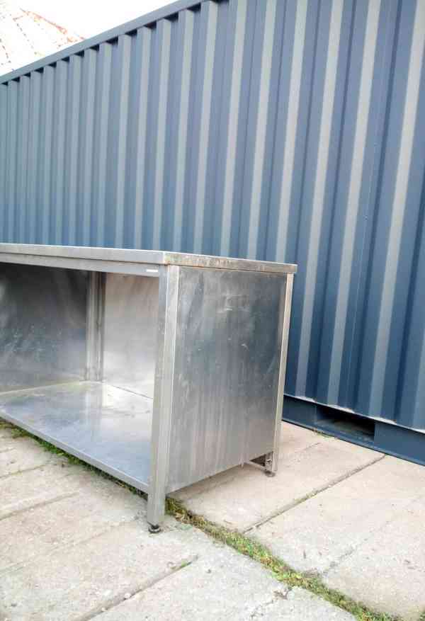 Nerezové stoly - foto 3