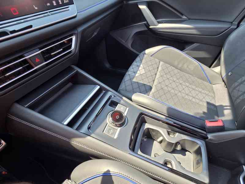 Tiguan R-Line 1,5 eTSI - Stav nového vozu - foto 15