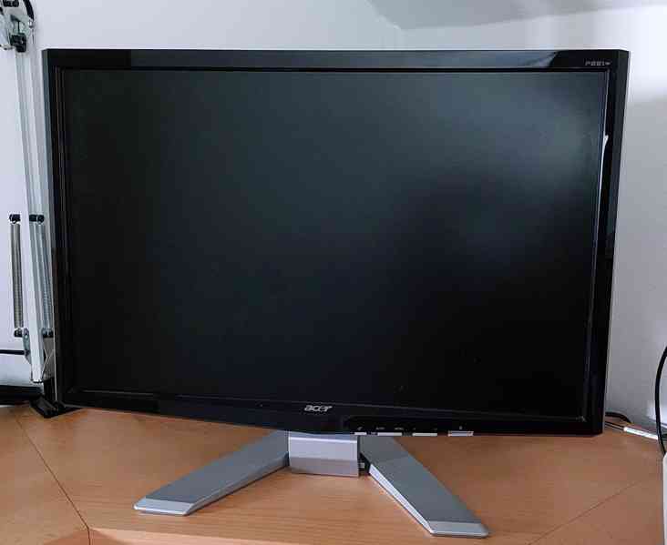 Acer P221W - LCD monitor