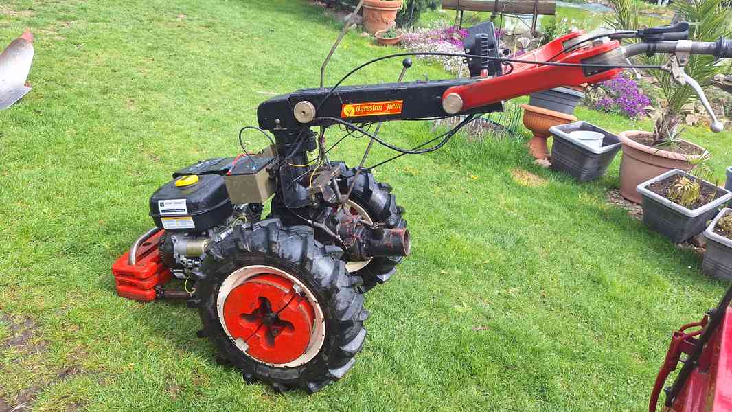 Jednoosý malotraktor  - foto 2