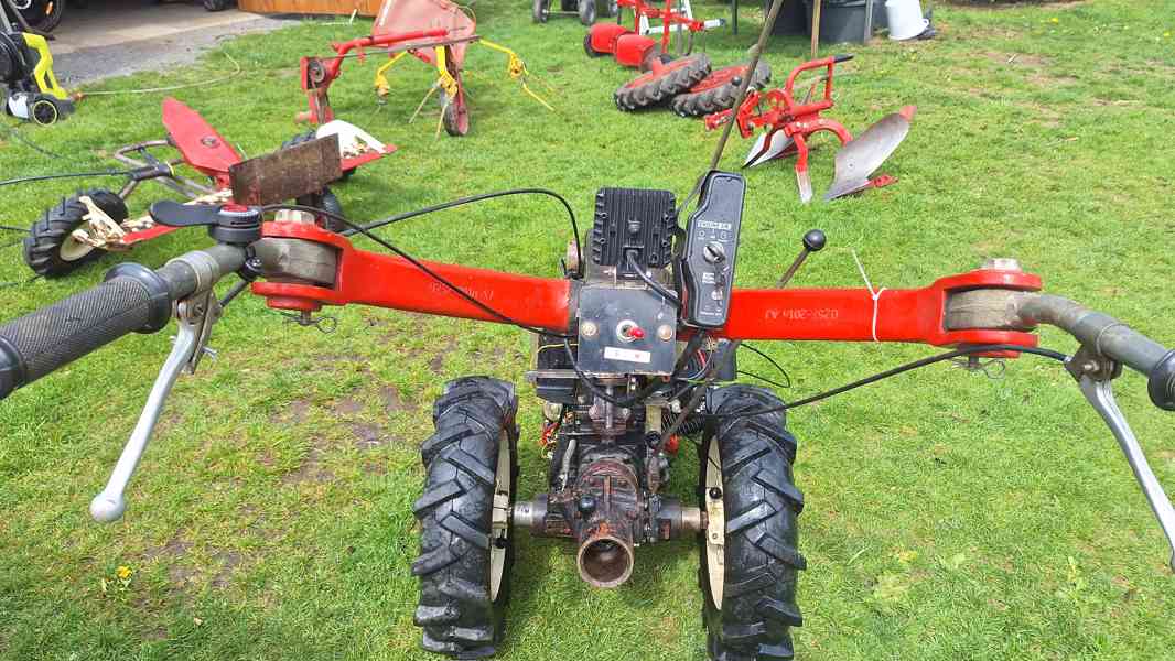 Jednoosý malotraktor  - foto 5