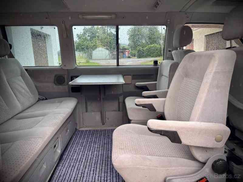 Volkswagen Transporter 2,5 - foto 12