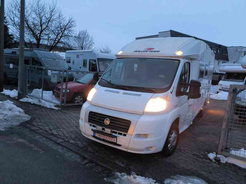 Roller team Granduca,130ps,09,garaz,klima,tempo,solar,pekny - foto 7