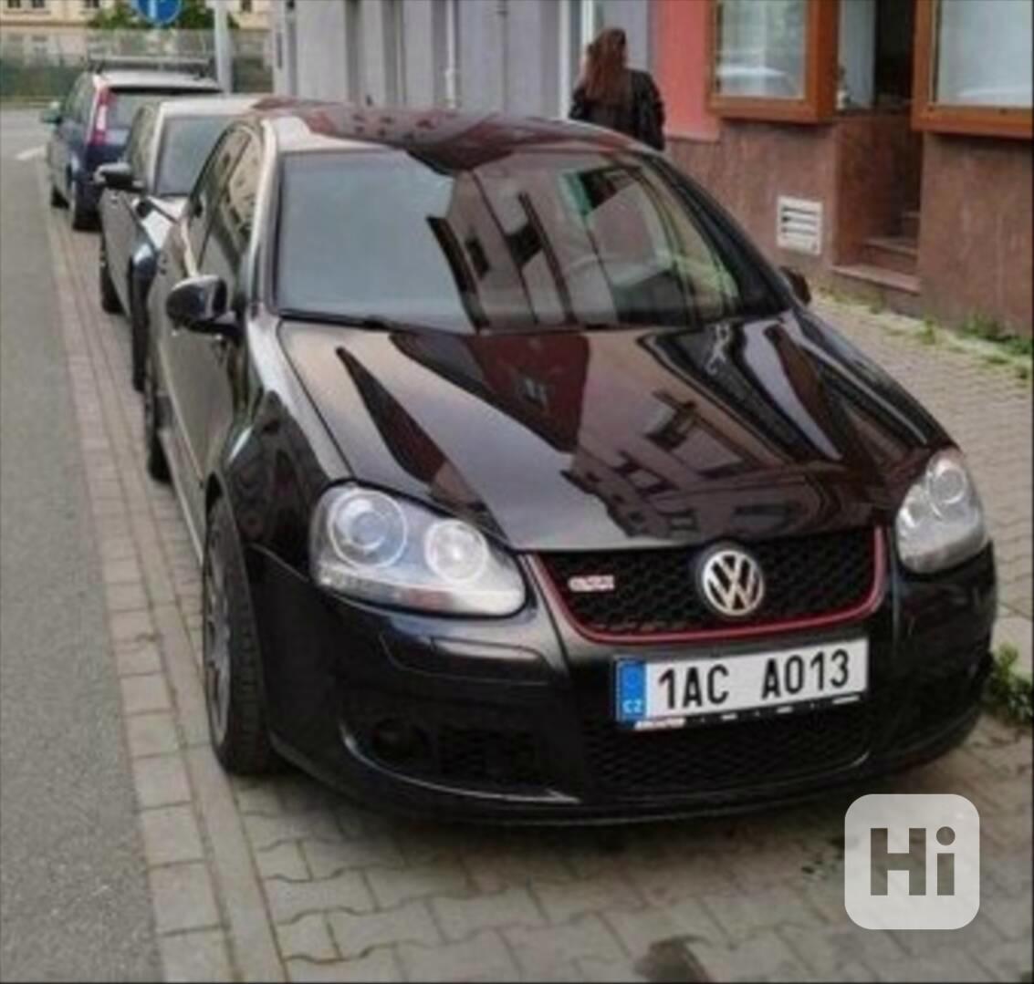 Volkswagen Golf GTI Edition 30 - foto 1