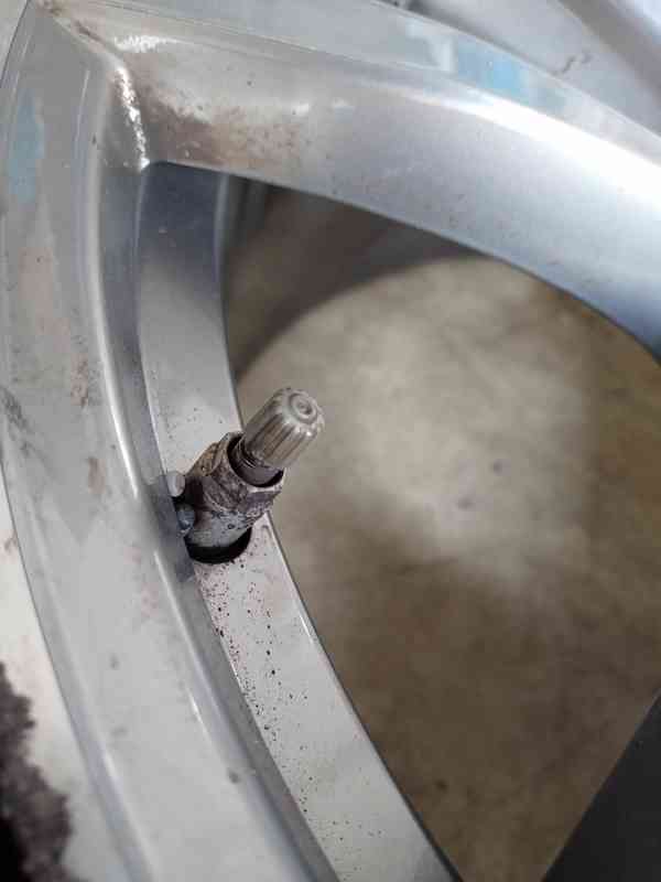 Letní pneu BMW Dunlop   - foto 4