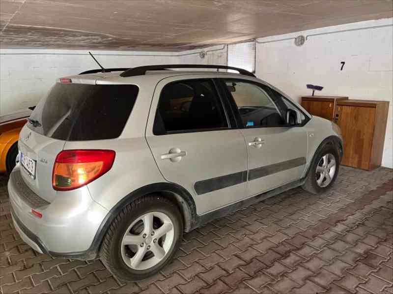 Suzuki SX4 1,6 - foto 4