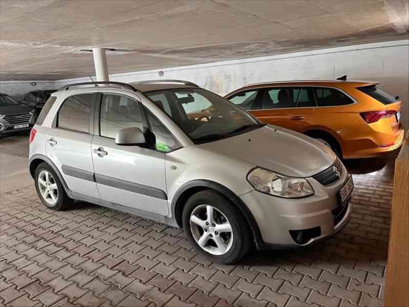 Suzuki SX4 1,6 - foto 3