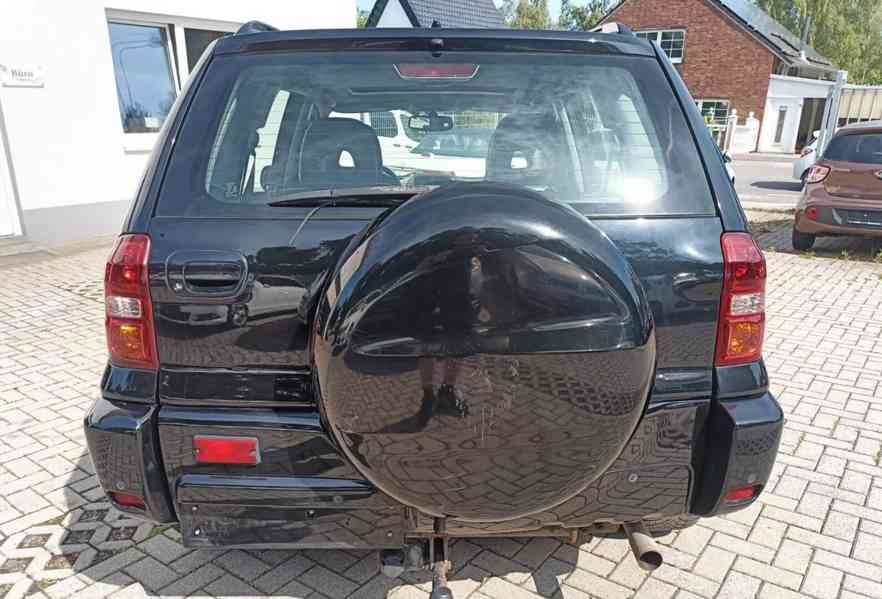 Toyota RAV 4 2.0i Executive 4X4 benzín 110kw - foto 21