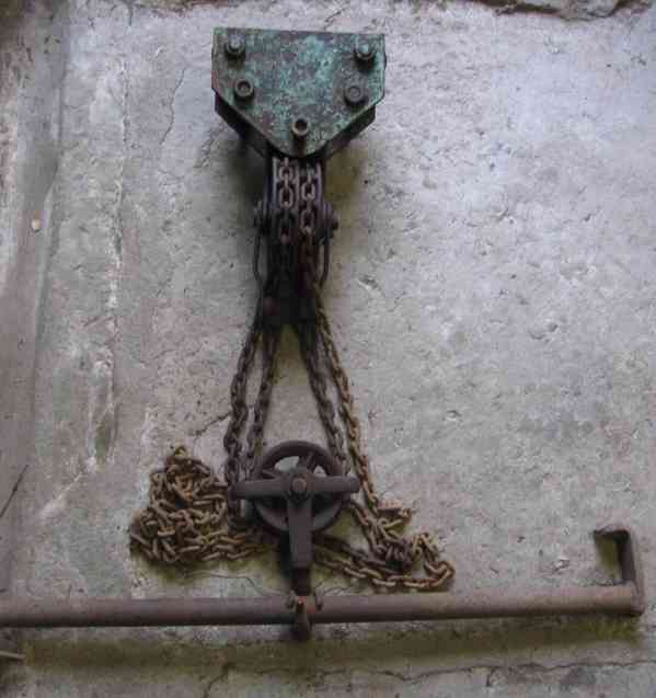 kladka,zvedák,spínač ,páčka - foto 8