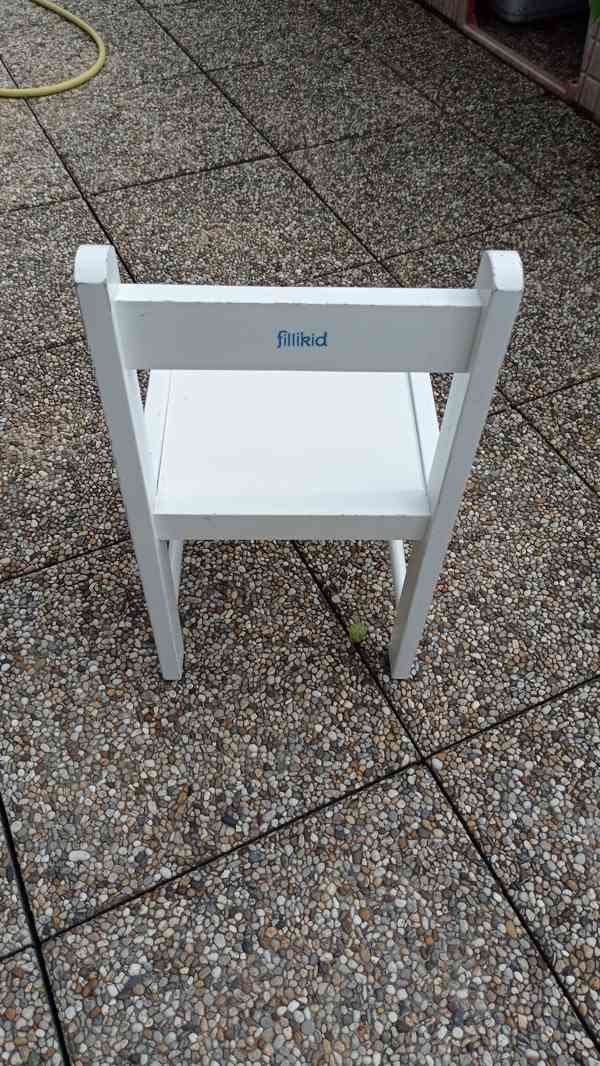 Dětský stůl a 2 židle - foto 2