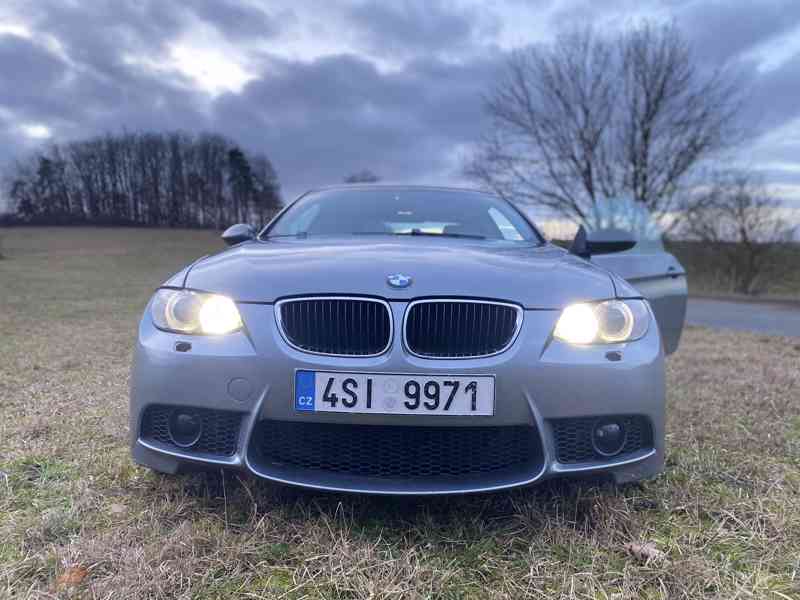 BMW E92 320i 2007 125kw - foto 27