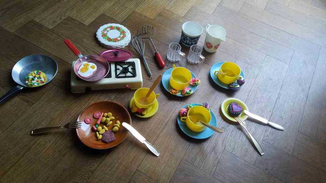 Retro nádobíčko s vymodelovaným jídlem - foto 2