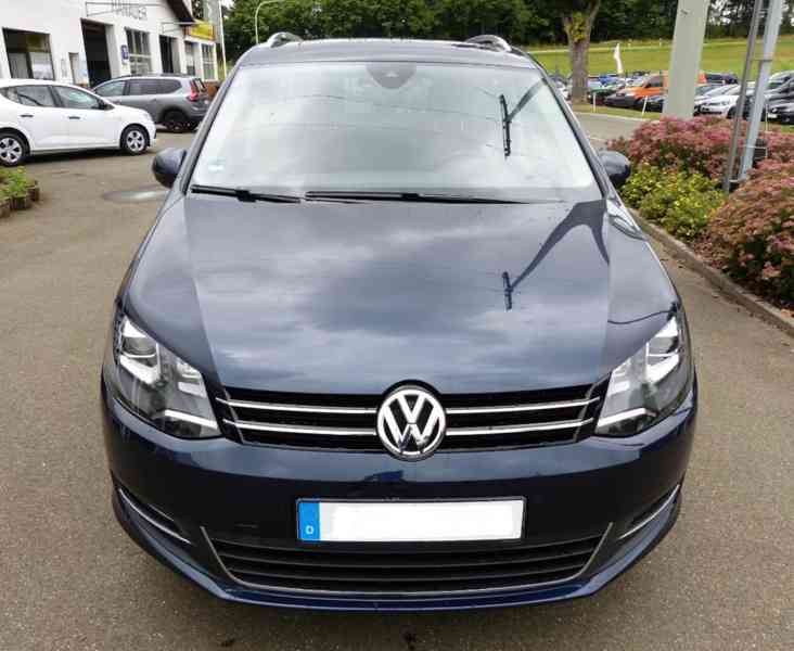 Volkswagen Sharan 2,0TDI Highline 130kw - foto 3