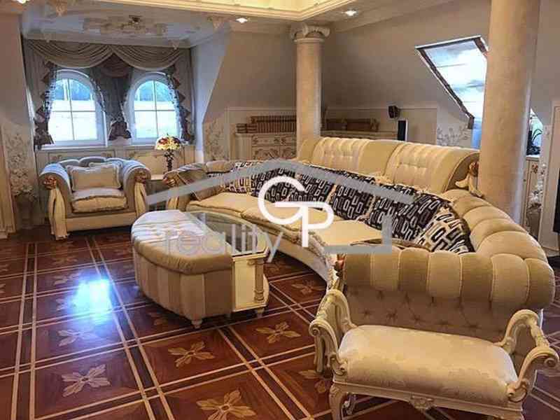 Prodej luxusní vily s rozsáhlými pozemky, Včelná u ČB - foto 9