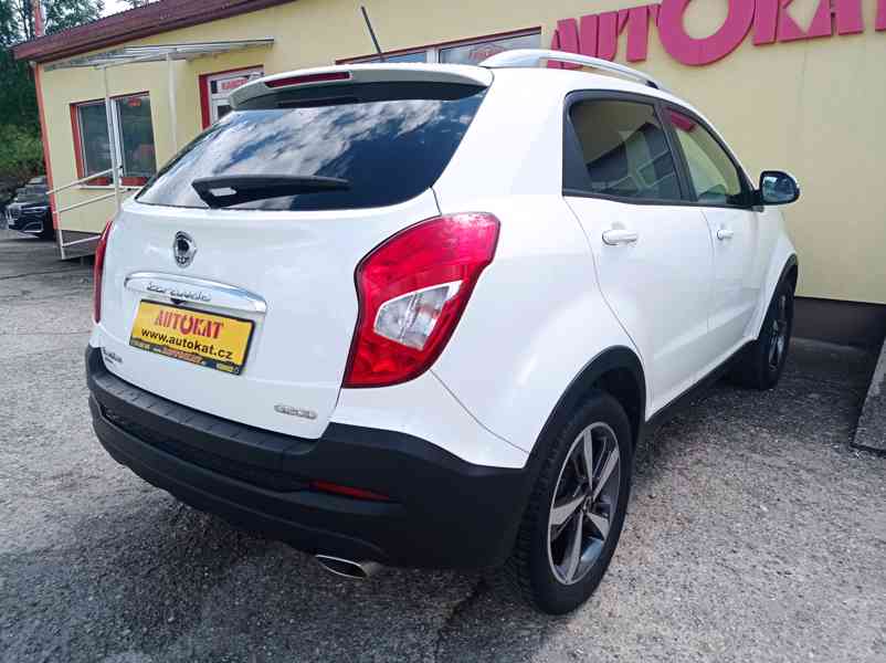 SsangYong Korando 2.0i e-XGi LPG/1MAJ/VYHŘEV - foto 3