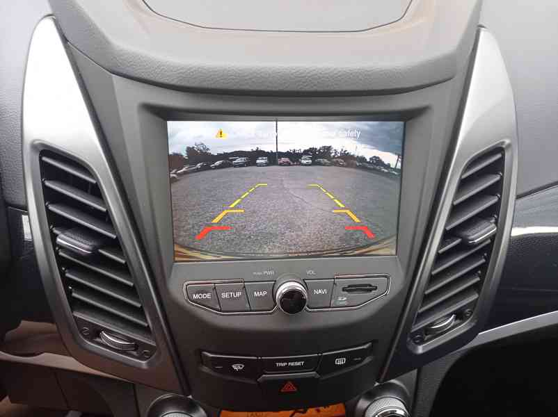SsangYong Korando 2.0i e-XGi LPG/1MAJ/VYHŘEV - foto 26