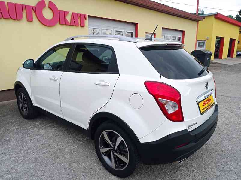 SsangYong Korando 2.0i e-XGi LPG/1MAJ/VYHŘEV - foto 5