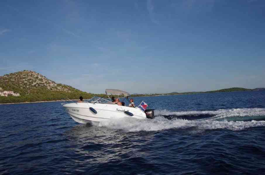 Použitá motorová loď Coaster 600 BR r.v. 2017 + motor+ vlek - foto 3