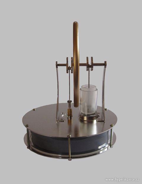 Nízkoteplotní Stirlingův motor - foto 2