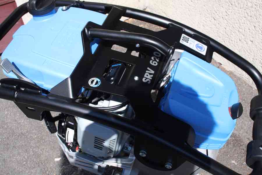 Vibrační pěch PROFI (žába, dusadlo) WEBER MT SRV620 - foto 3