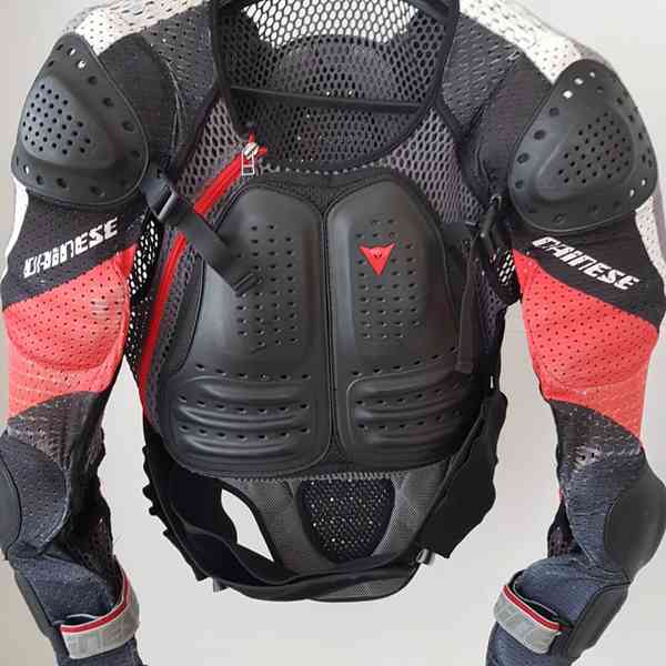 Motokrosový chránič Dainese - foto 2