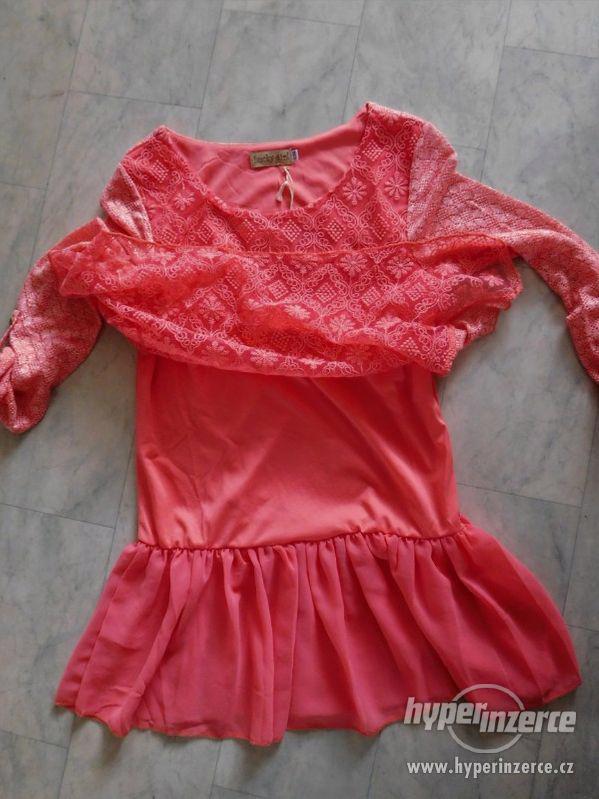 Krásné nové růžové šaty - foto 5