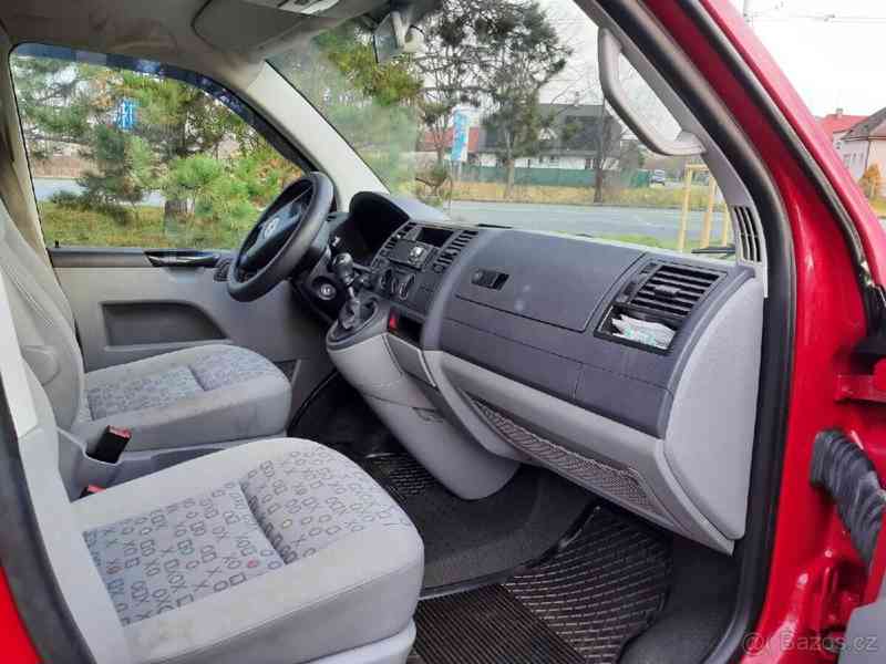 Volkswagen Transporter 1,9   T5 s přestavbou na kempování - foto 11