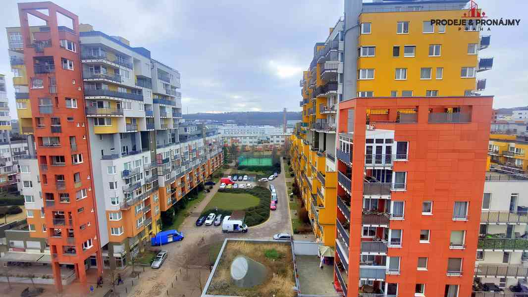 Pronájem bytu 2+kk 55 m² - foto 7