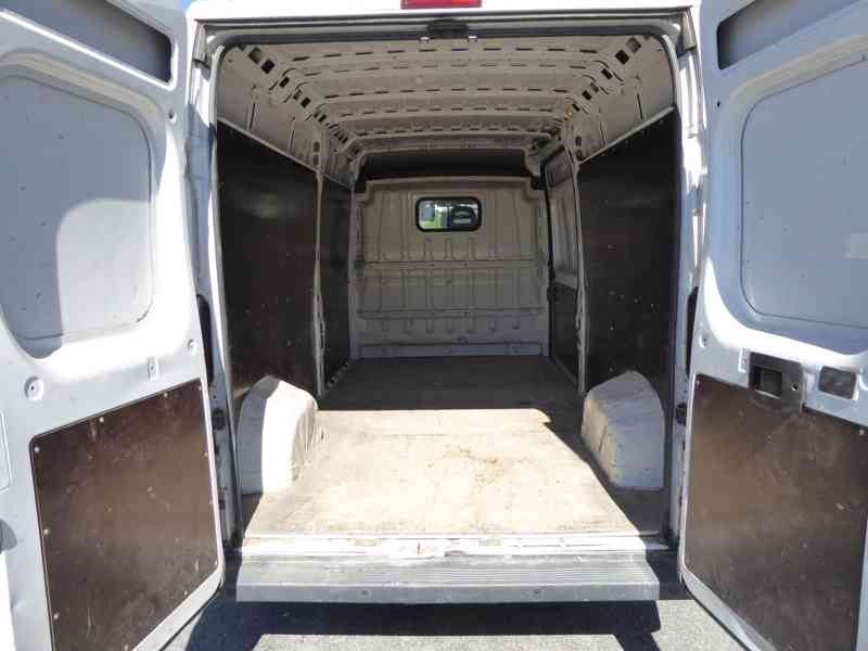 FIAT Ducato 2,3 Multijet L3H2 96 kW - foto 20