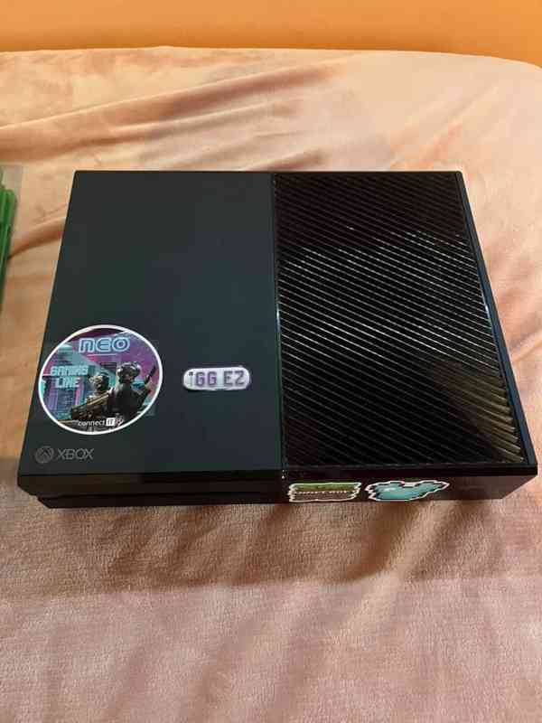 Xbox one 1 TB - foto 4