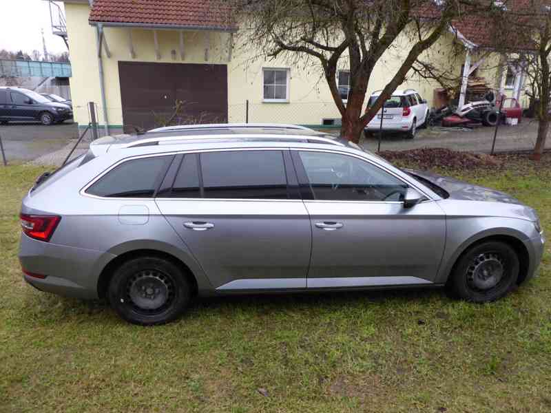 Škoda Superb Combi Style Plus 2,0 TDI 140 kW DSG - foto 6