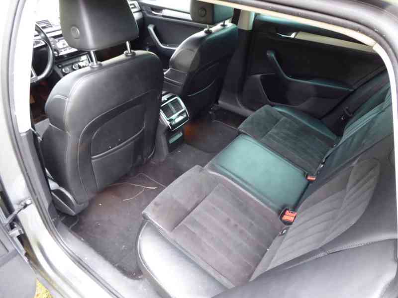 Škoda Superb Combi Style Plus 2,0 TDI 140 kW DSG - foto 10