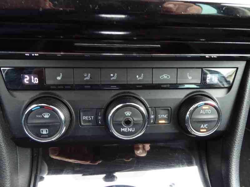 Škoda Superb Combi Style Plus 2,0 TDI 140 kW DSG - foto 28