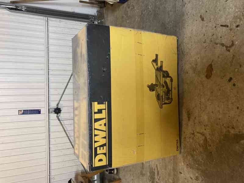 NOVÁ STOLNÍ PILA + PODSTAVEC - foto 2