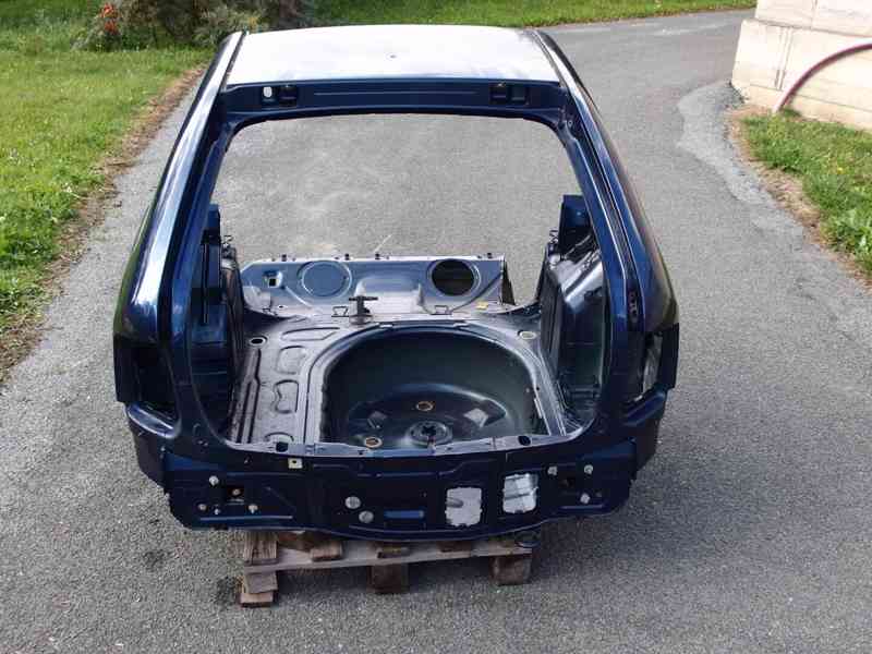 Levý zadní blatník Škoda Fabia I combi - foto 3