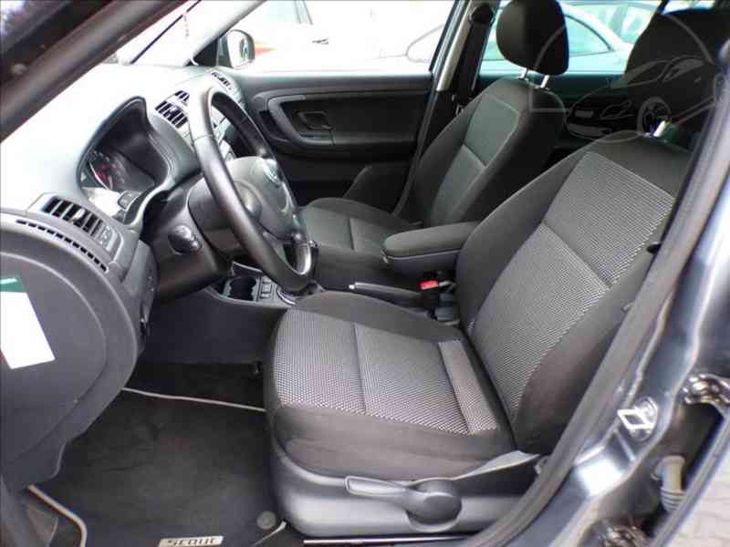 Škoda Fabia 1,2 TSI SCOUT - foto 7