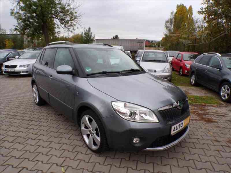 Škoda Fabia 1,2 TSI SCOUT - foto 1