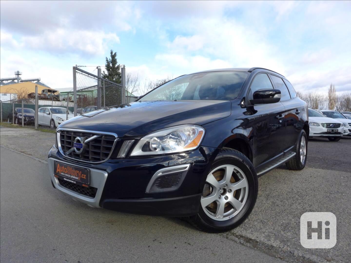 Volvo XC60 2,0 D4-120KW 5TI VÁLEC, 1.MAJ - foto 1